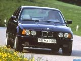 bmw_1988_5-series_sedan_009.jpg