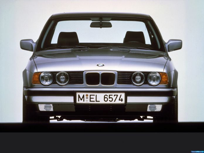 1988 BMW 5-series Sedan - фотография 15 из 16 1988 BMW 5-series Sedan - фотография 15 из 16