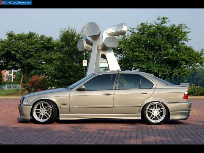 1992 BMW 325i Sedan - фотография 9 из 13 1992 BMW 325i Sedan - фотография 9 из 13