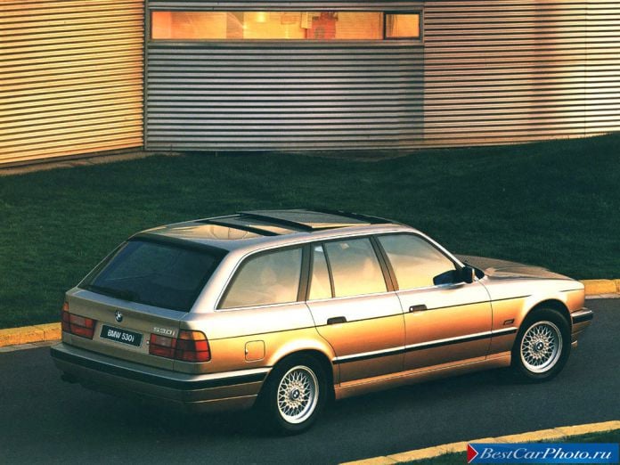 1992 BMW 5-series Touring - фотография 2 из 8