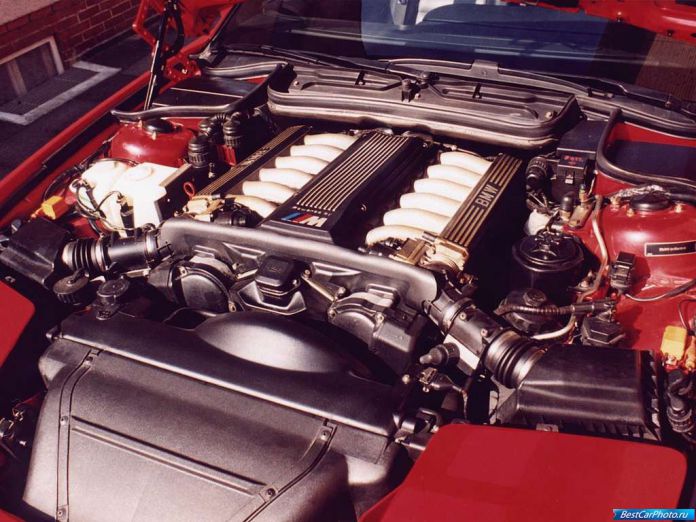 1992 BMW 8-series - фотография 16 из 17