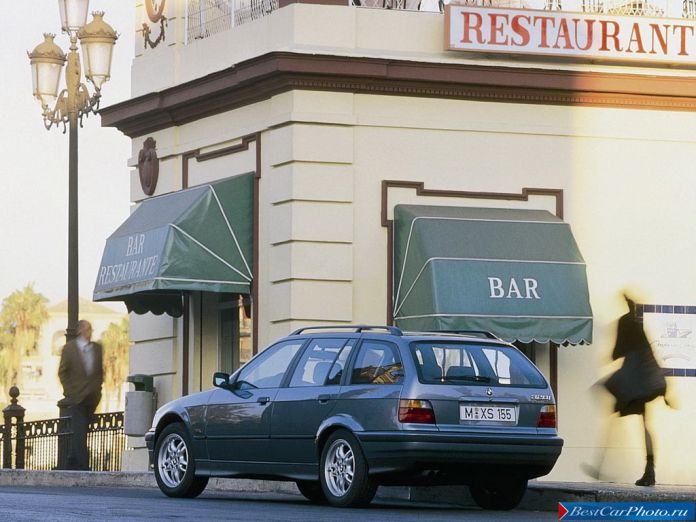 1995 BMW 3-series Touring - фотография 7 из 9
