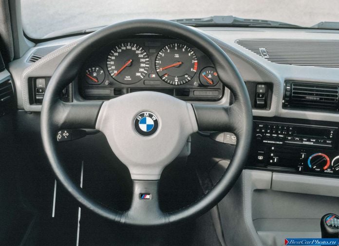 1995 BMW 5-series M Sedan - фотография 5 из 6 1995 BMW 5-series M Sedan - фотография 5 из 6