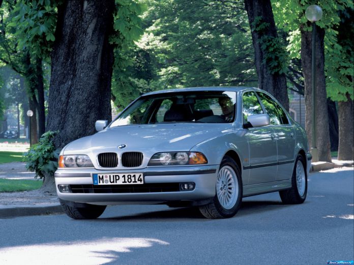 1995 BMW 5-series Sedan - фотография 1 из 48