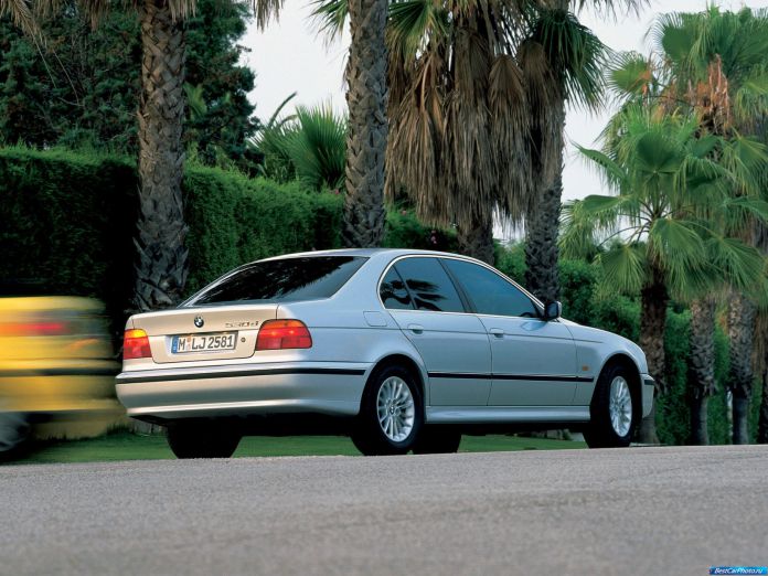 1995 BMW 5-series Sedan - фотография 3 из 48