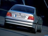 bmw_1995_5-series_sedan_009.jpg
