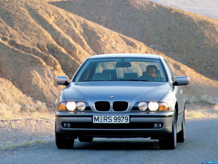 1995 BMW 5-series Sedan - фотография 10 из 48
