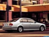 bmw_1995_5-series_sedan_018.jpg