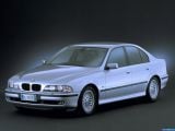 bmw_1995_5-series_sedan_037.jpg
