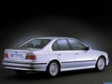 bmw_1995_5-series_sedan_039.jpg