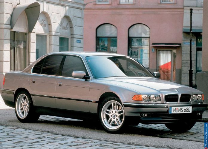 1999 BMW 740i - фотография 1 из 1