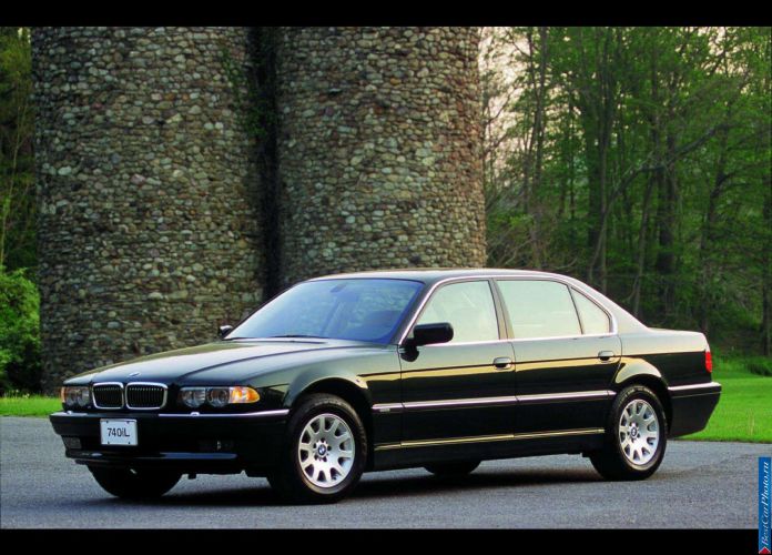 2001 BMW 740Li - фотография 1 из 2