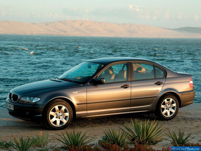 2002 BMW 3-series Sedan - фотография 2 из 16