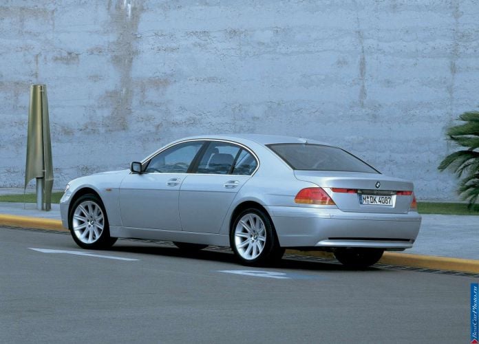 2002 BMW 7-series - фотография 22 из 47 2002 BMW 7-series - фотография 22 из 47