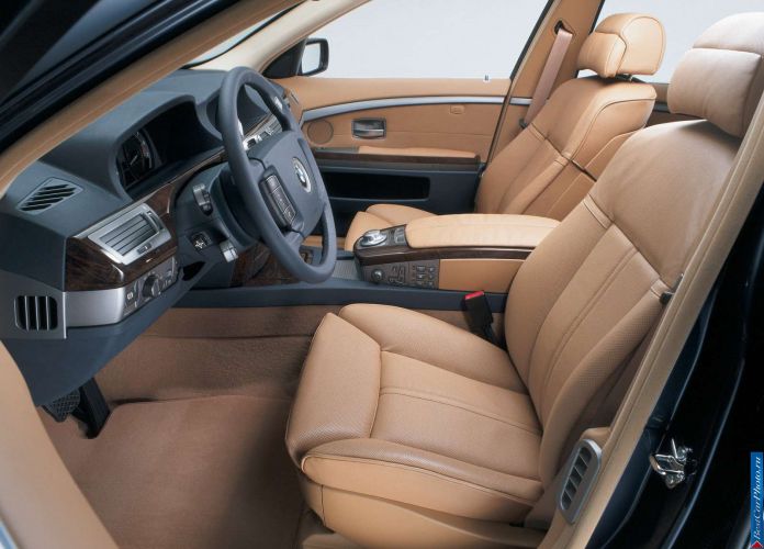 2002 BMW 7-series - фотография 30 из 47