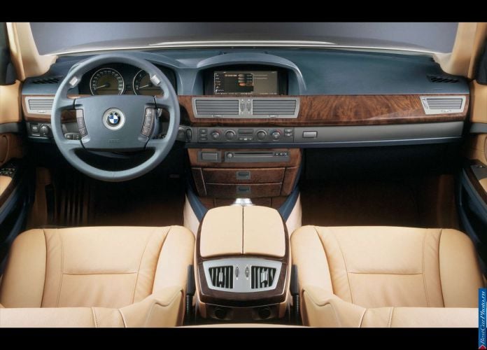 2002 BMW 7-series - фотография 41 из 47