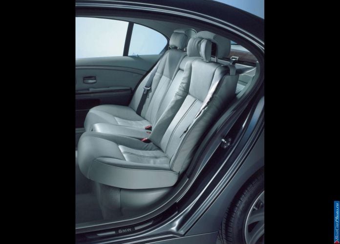 2002 BMW 7-series - фотография 44 из 47 2002 BMW 7-series - фотография 44 из 47
