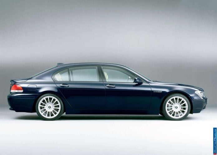2002 BMW 760Li Yachtline Concept - фотография 2 из 12 2002 BMW 760Li Yachtline Concept - фотография 2 из 12