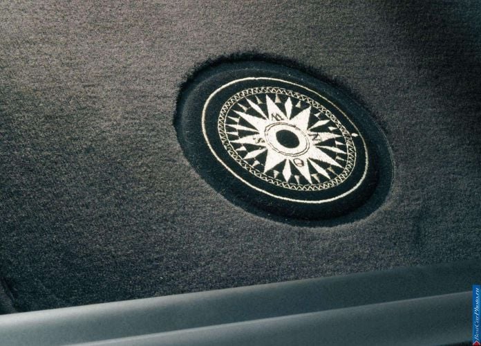 2002 BMW 760Li Yachtline Concept - фотография 10 из 12 2002 BMW 760Li Yachtline Concept - фотография 10 из 12