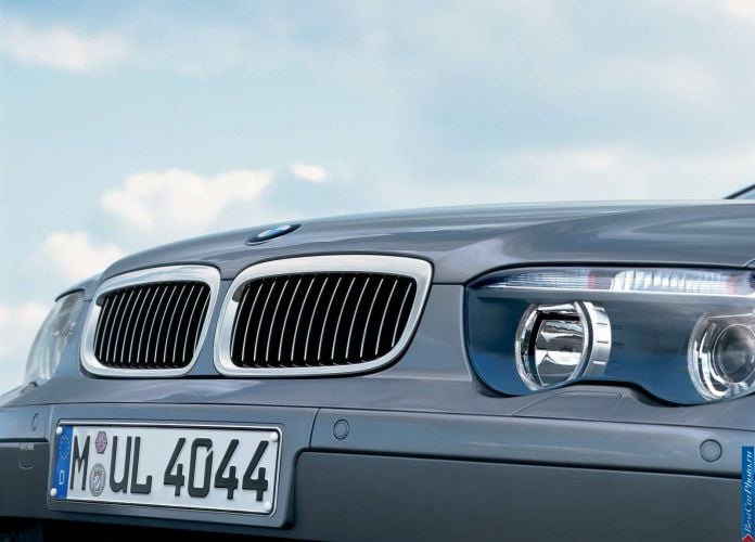 2002 BMW 760i - фотография 19 из 20 2002 BMW 760i - фотография 19 из 20