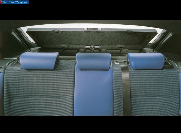 2003 BMW 3-series Compact - фотография 8 из 8 2003 BMW 3-series Compact - фотография 8 из 8