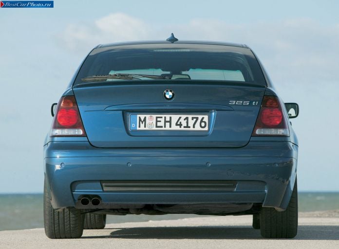 2003 BMW 325ti Compact - фотография 10 из 12