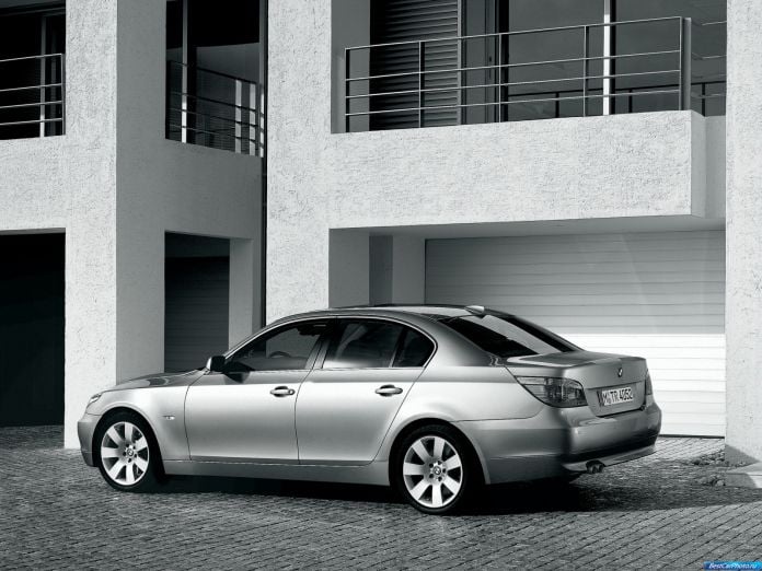 2003 BMW 5-series Sedan - фотография 14 из 42