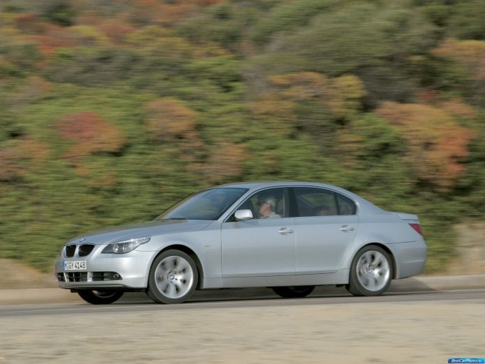 2003 BMW 5-series Sedan - фотография 17 из 42 2003 BMW 5-series Sedan - фотография 17 из 42