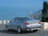 bmw_2003_5-series_sedan_024.jpg