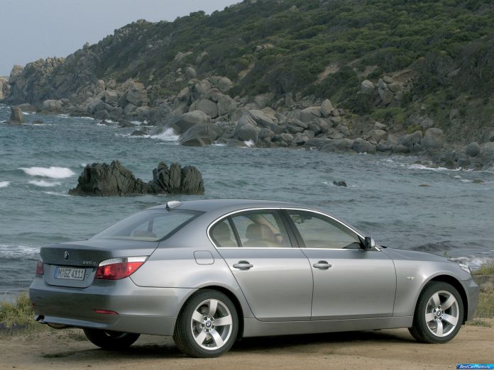 2003 BMW 5-series Sedan - фотография 26 из 42 2003 BMW 5-series Sedan - фотография 26 из 42