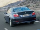 bmw_2003_5-series_sedan_027.jpg