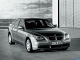bmw_2003_5-series_sedan_031.jpg