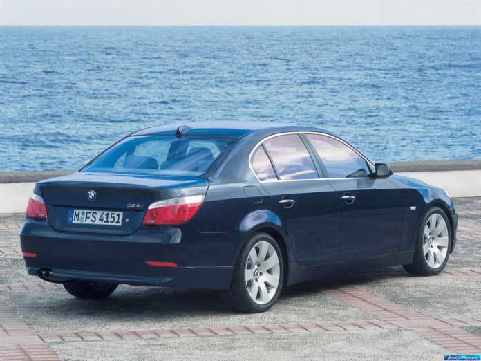 2003 BMW 5-series Sedan - фотография 33 из 42 2003 BMW 5-series Sedan - фотография 33 из 42