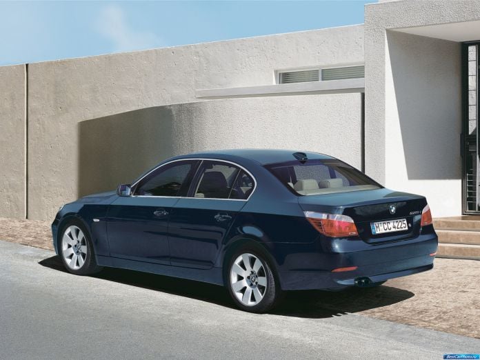 2003 BMW 5-series Sedan - фотография 35 из 42