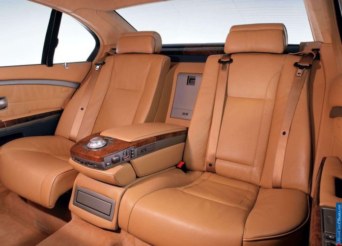 2003 BMW 760Li E66 - фотография 18 из 39