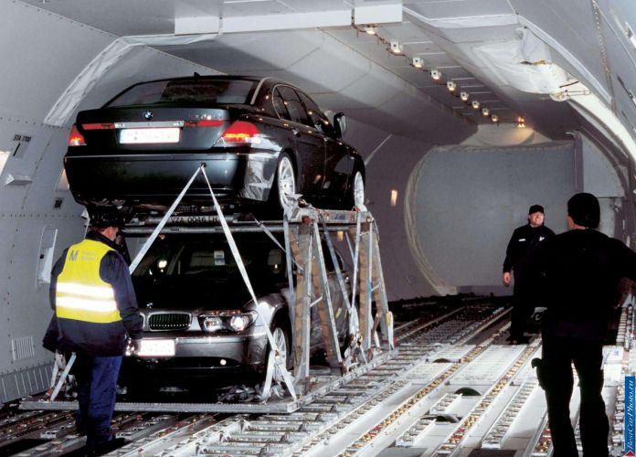 2003 BMW 760Li E66 - фотография 38 из 39