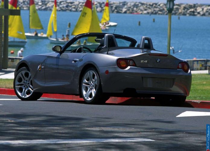 2003 BMW Z4 - фотография 22 из 57 2003 BMW Z4 - фотография 22 из 57