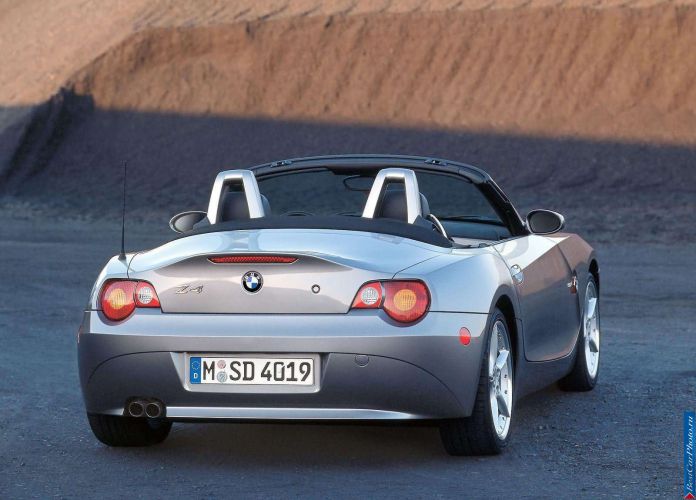 2003 BMW Z4 - фотография 25 из 57