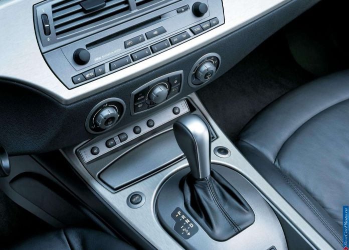 2003 BMW Z4 - фотография 35 из 57