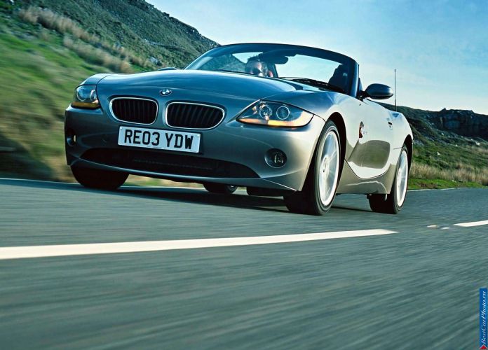 2003 BMW Z4 2.5i - фотография 9 из 40 2003 BMW Z4 2.5i - фотография 9 из 40