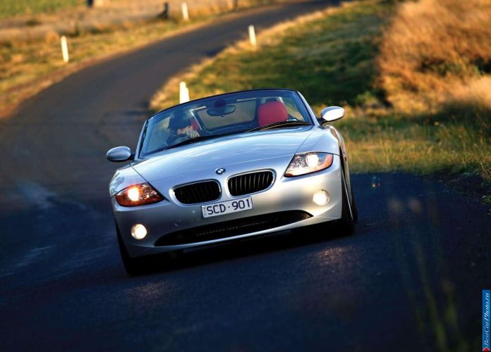2003 BMW Z4 2.5i - фотография 17 из 40
