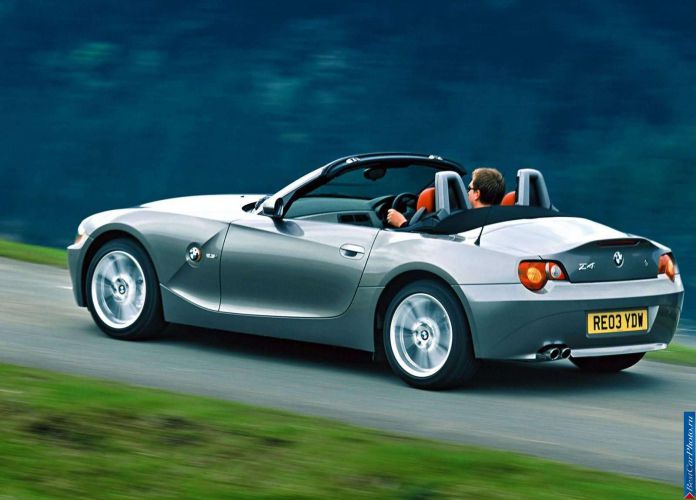 2003 BMW Z4 2.5i - фотография 21 из 40 2003 BMW Z4 2.5i - фотография 21 из 40