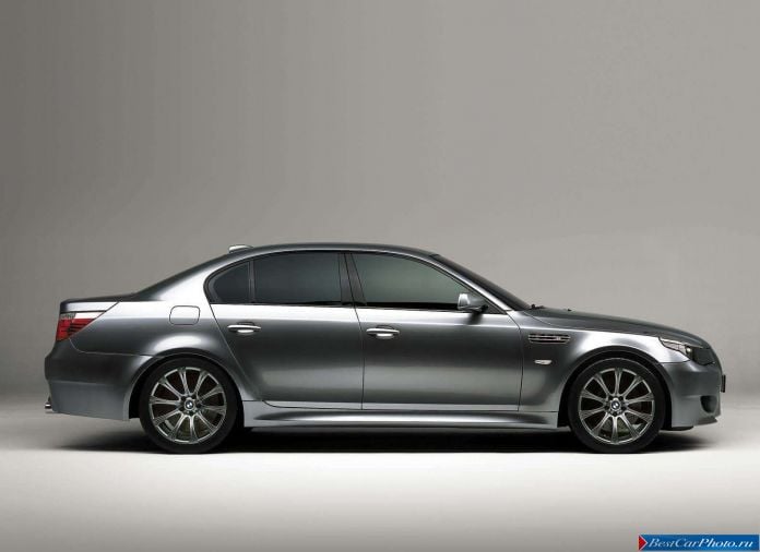 2004 BMW 5-series M Sedan Concept - фотография 3 из 6