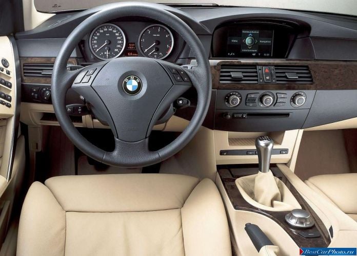 2004 BMW 5-series Sedan - фотография 7 из 34 2004 BMW 5-series Sedan - фотография 7 из 34