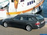 bmw_2004_5-series_touring_013.jpg