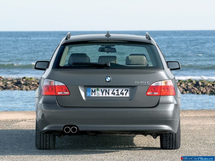 2004 BMW 5-series Touring - фотография 15 из 25 2004 BMW 5-series Touring - фотография 15 из 25