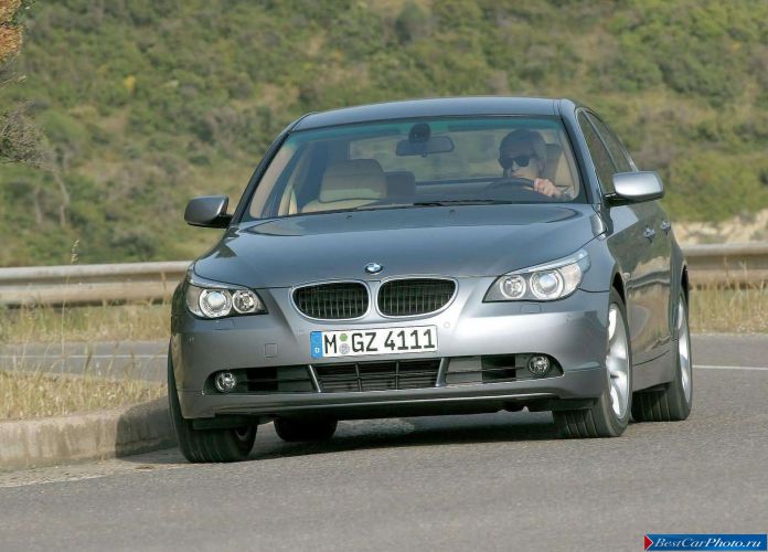 2004 BMW 530d Sedan - фотография 3 из 16 2004 BMW 530d Sedan - фотография 3 из 16