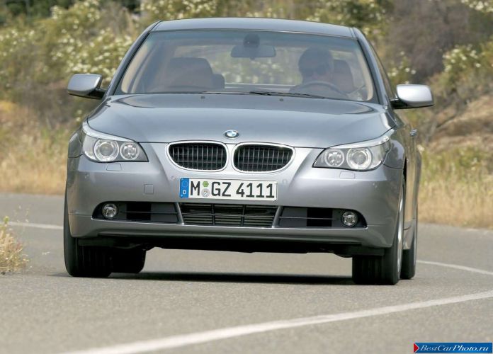 2004 BMW 530d Sedan - фотография 5 из 16