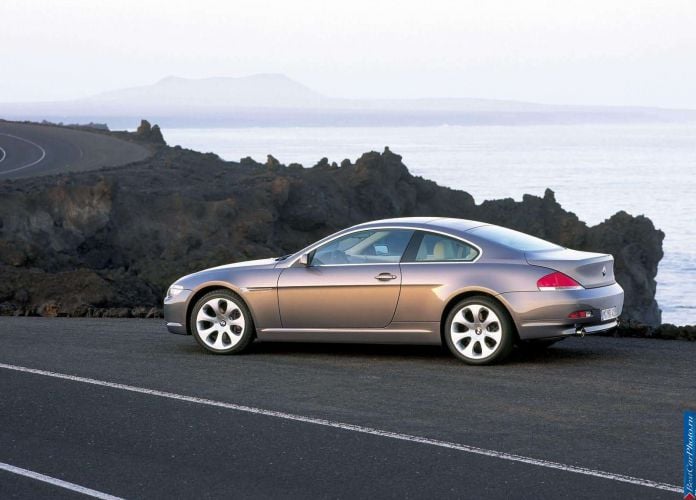 2004 BMW 645Ci - фотография 20 из 55