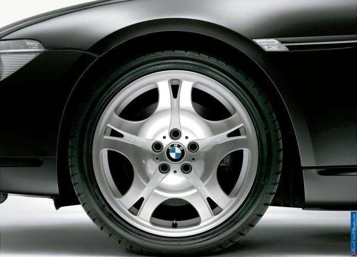 2004 BMW 645Ci - фотография 39 из 55